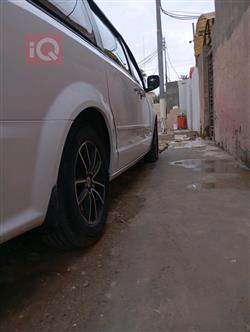 دودج جراند كارافان